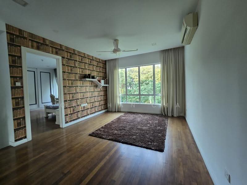 Bungalow House for Sale in Amverton Hills (Sungai Buloh) - Jonathan Chai - Living Room - PropertyGuru.com.my