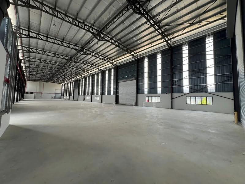 Warehouse for Sale in Shah Alam (Selangor) - Alex Lee - Interior - PropertyGuru.com.my