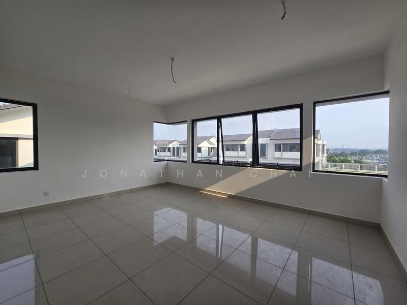 Semi-Detached House for Sale in Amverton Hills (Sungai Buloh) - Jonathan Chai - Interior - PropertyGuru.com.my