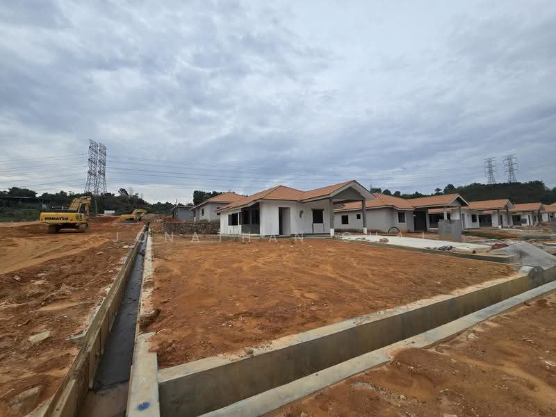 1-storey Terraced House for Sale in Kapar (Selangor) - Jonathan Chai - Exterior - PropertyGuru.com.my