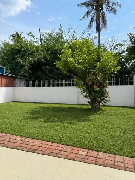 Semi-Detached House for Sale in Taman Tenang (Bukit Mertajam) - Sharon Wong - Garden - PropertyGuru.com.my