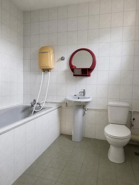 Semi-Detached House for Sale in Taman Tenang (Bukit Mertajam) - Sharon Wong - Bathroom - PropertyGuru.com.my