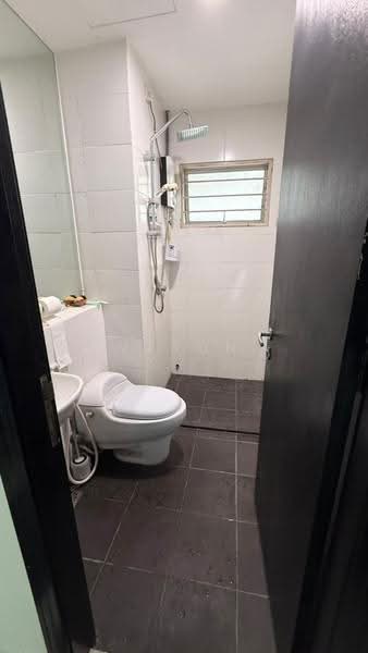 Kondominium untuk Disewa di USJ One Avenue Condo - Veron Leong - Bathroom - PropertyGuru.com.my