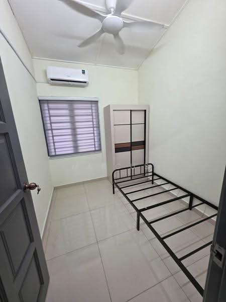 2-storey Terraced House for Sale in Taman Dusun Setia (Seremban) - Marcus Yeow - Bedroom - PropertyGuru.com.my