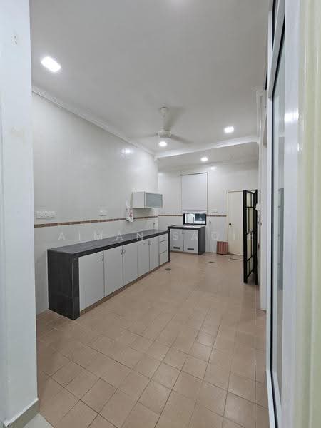 Rumah Teres 2-Tingkat untuk Dijual di Taman Setiawangsa (Setiawangsa) - Aiman Saqif - Kitchen - PropertyGuru.com.my