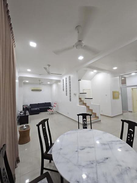 Rumah Teres 2-Tingkat untuk Dijual di Taman Setiawangsa (Setiawangsa) - Aiman Saqif - Living Room - PropertyGuru.com.my