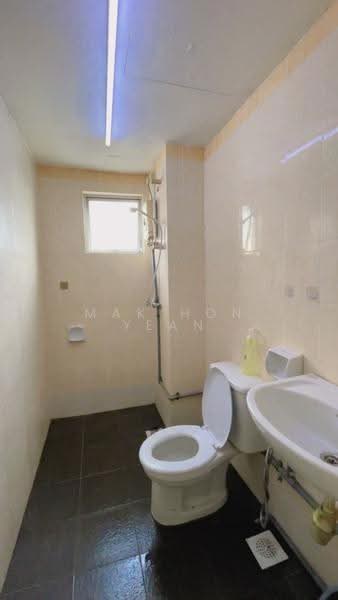 Condominium for Rent at Suriamas - Mak Hon Yean - Bathroom - PropertyGuru.com.my