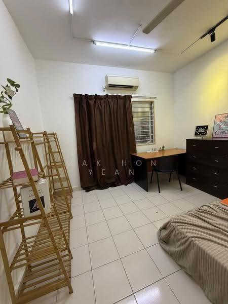 Condominium for Rent at Suriamas - Mak Hon Yean - Bedroom - PropertyGuru.com.my