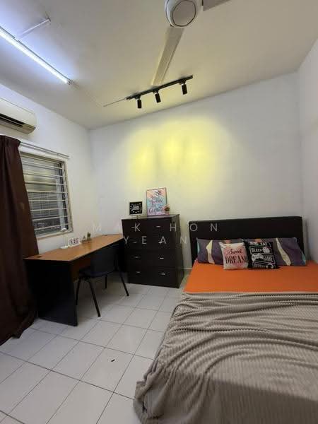 Condominium for Rent at Suriamas - Mak Hon Yean - Bedroom - PropertyGuru.com.my