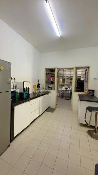 Condominium for Rent at Suriamas - Mak Hon Yean - Kitchen - PropertyGuru.com.my
