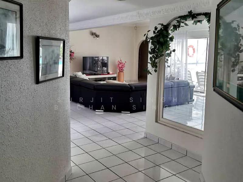 Bungalow House untuk Dijual di Port Dickson (Negeri Sembilan) - SURJIT SINGH BACHAN SINGH - Living Room - PropertyGuru.com.my