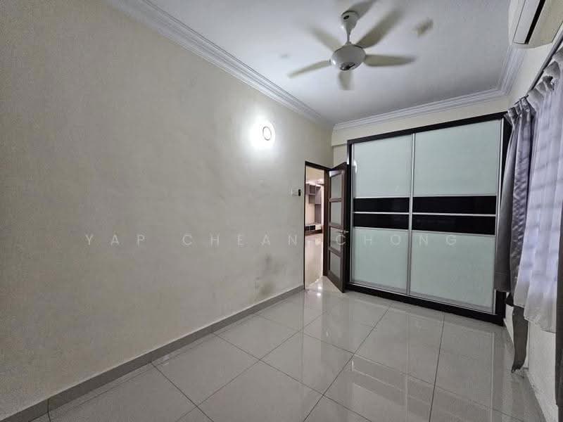 Terraced House for Sale in Seksyen 32, Kemuning Green Ville (Shah Alam) - Yap Chean Chong - Bedroom - PropertyGuru.com.my