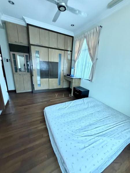 Semi-Detached House for Sale in Taman Perling (Perling) - Yik Tat - Bedroom - PropertyGuru.com.my