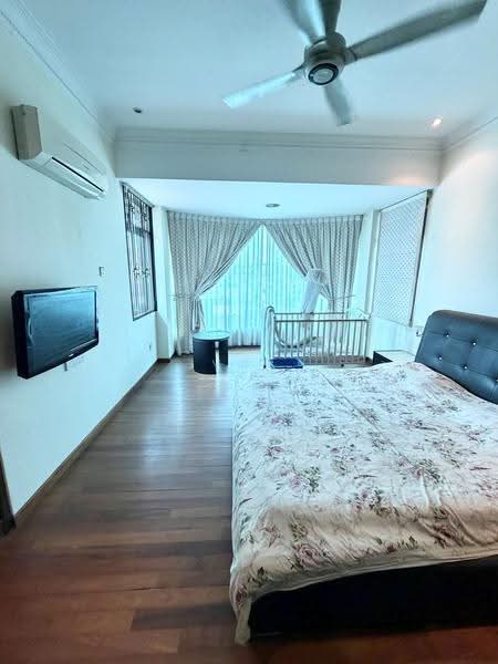 Semi-Detached House for Sale in Taman Perling (Perling) - Yik Tat - Bedroom - PropertyGuru.com.my