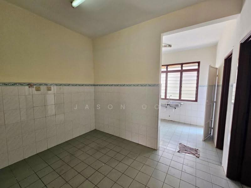 Rumah Teres 2-Tingkat untuk Dijual di Putra Heights (Subang Jaya) - Jason Ooi - Kitchen - PropertyGuru.com.my