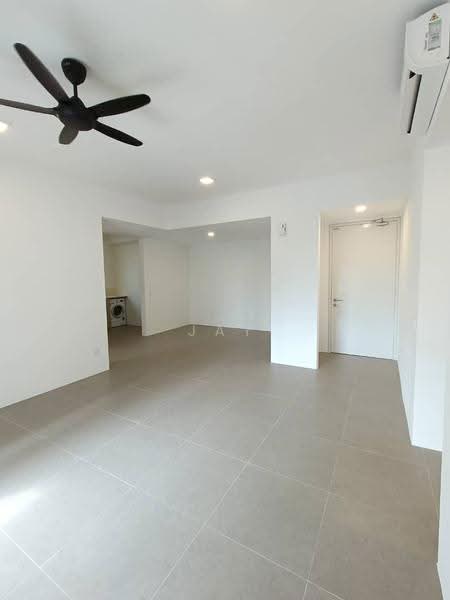 Service Residence for Rent at Suite Enesta - Jay Yong - Living Room - PropertyGuru.com.my