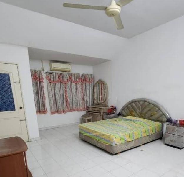 Rumah Teres 2-Tingkat untuk Dijual di Panorama Lapangan Perdana (Ipoh) - Ivan Tai - Bedroom - PropertyGuru.com.my