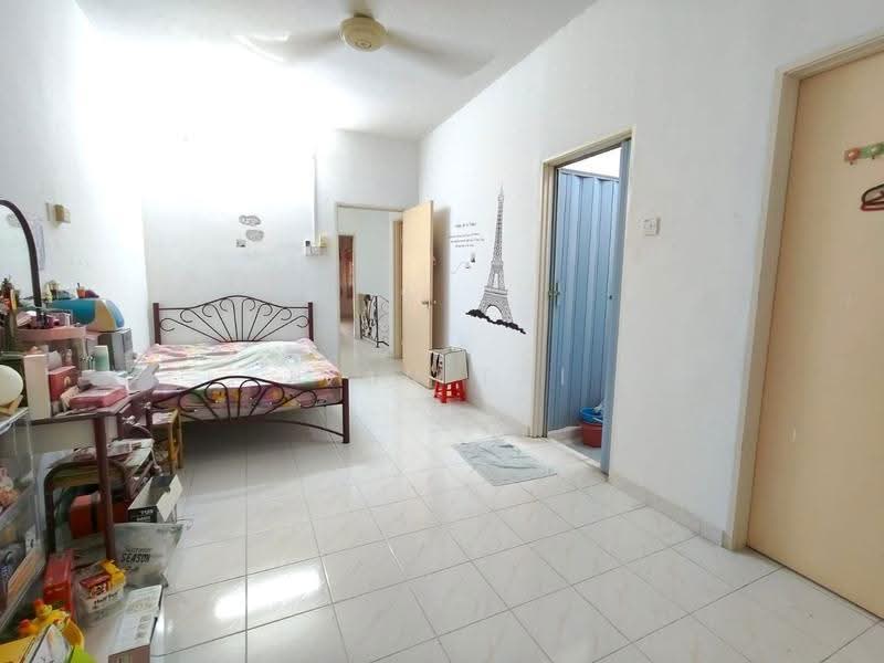 Rumah Teres 2-Tingkat untuk Dijual di Panorama Lapangan Perdana (Ipoh) - Ivan Tai - Bedroom - PropertyGuru.com.my