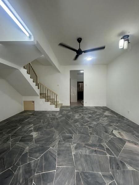 Rumah Teres untuk Dijual di Taman Desa Serdang (Seri Kembangan) - Jason Ong - Interior - PropertyGuru.com.my