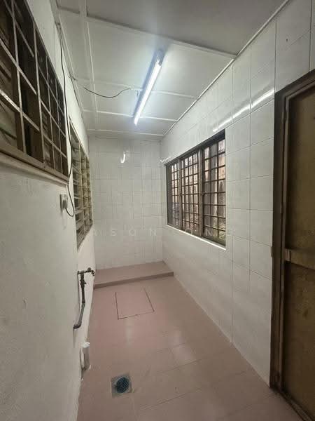 Rumah Teres untuk Dijual di Taman Desa Serdang (Seri Kembangan) - Jason Ong - Interior - PropertyGuru.com.my