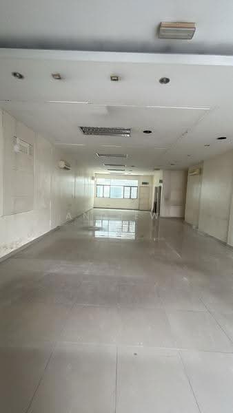 Shop / Office for Rent in Bay Avenue (Bayan Lepas) - Andrew Ong - Interior - PropertyGuru.com.my