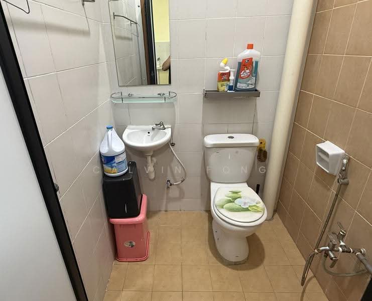 1-storey Terraced House for Rent in Bandar Perdana (Sungai Petani) - Calvin Fong - Common bathroom - PropertyGuru.com.my