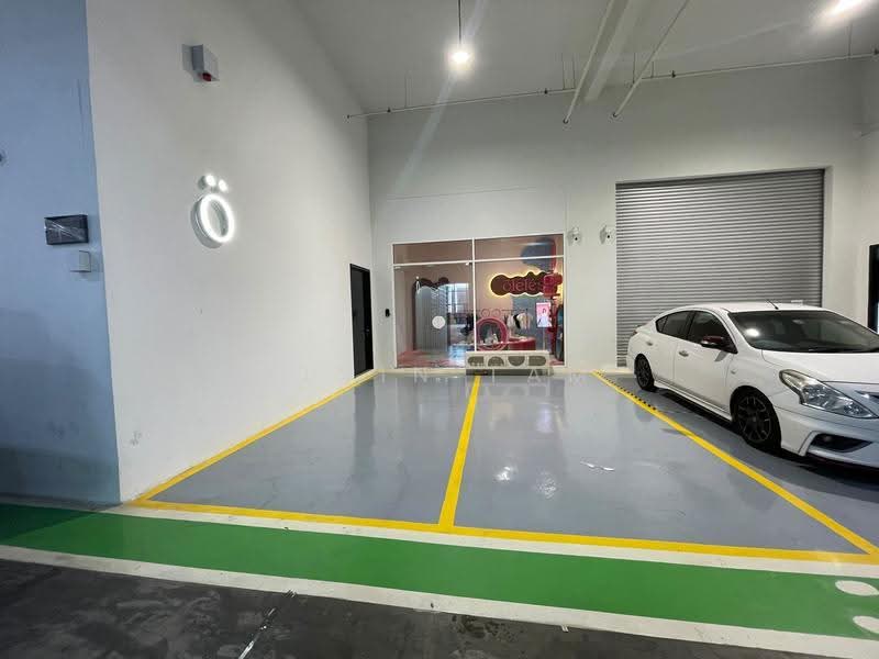 Shop / Office untuk Dijual di Bandar Bukit Raja (Klang) - Alvin Tam - Entrance - PropertyGuru.com.my