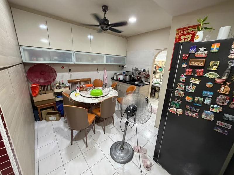 2-storey Terraced House for Sale in Ampang (Kuala Lumpur) - Chinddeey Khong - Kitchen - PropertyGuru.com.my