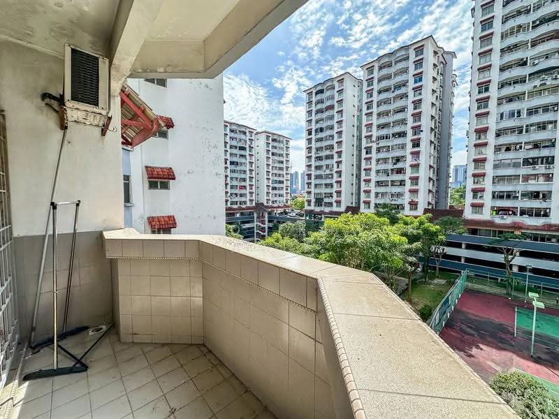 Kondominium untuk Dijual di Bukit OUG Condominiums - Ahmad Ikhwan Arif - Balcony - PropertyGuru.com.my