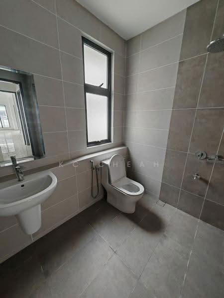 Semi-Detached House for Sale in Elmina (Shah Alam) - KC Cheah - Bathroom - PropertyGuru.com.my
