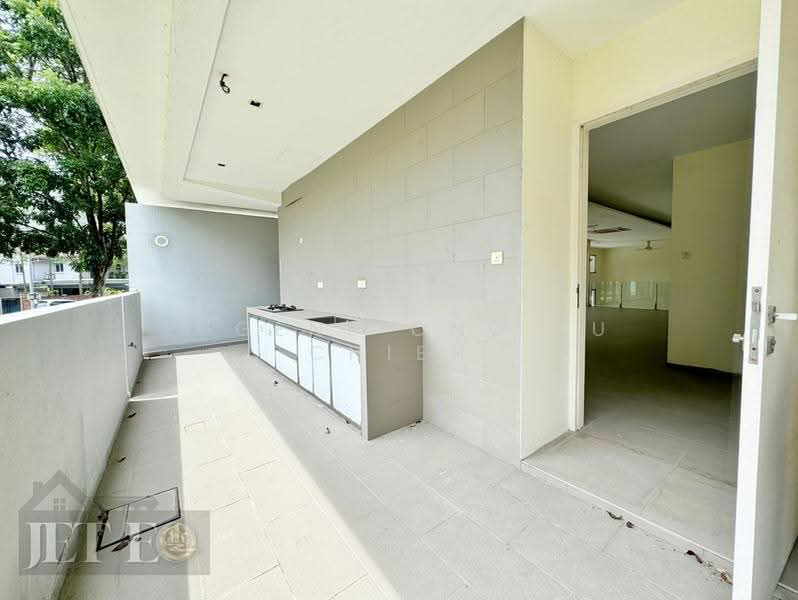 Bungalow House for Sale in Kota Kemuning (Shah Alam) - Eugene Ong Eu chieh - PropertyGuru.com.my