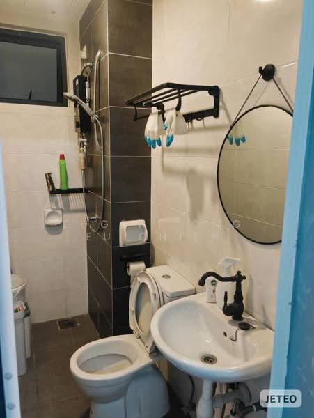 Condominium for Rent at Maple Residence - Eugene Ong Eu chieh - Bathroom - PropertyGuru.com.my