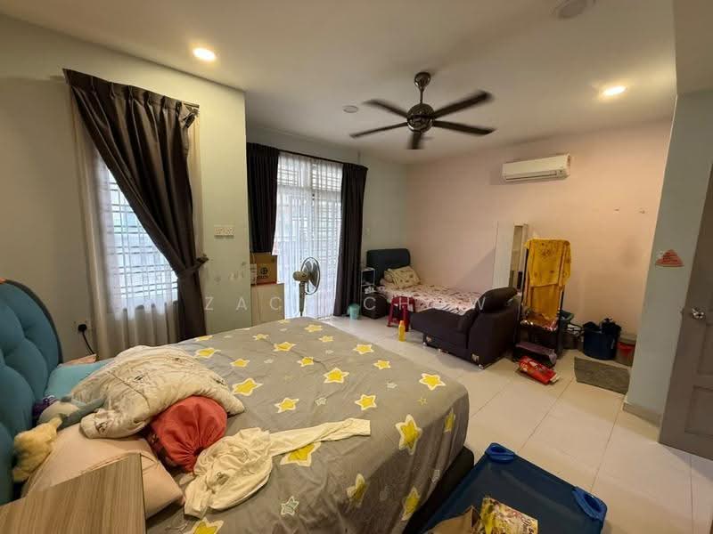 Rumah Teres 2-Tingkat untuk Dijual di Bandar Jaya Putra (Johor Bahru) - Zack Chow - Bedroom - PropertyGuru.com.my