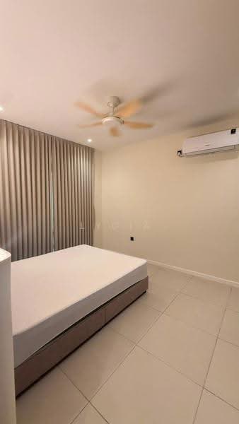 Kediaman Servis untuk Disewa di One 49 Residence - Lydia Wee - Bedroom - PropertyGuru.com.my