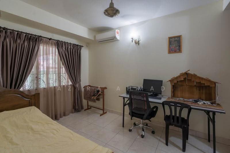 Semi-Detached House for Sale in Taman Setia Balakong (Balakong) - Azira Ahmad - Bedroom - PropertyGuru.com.my