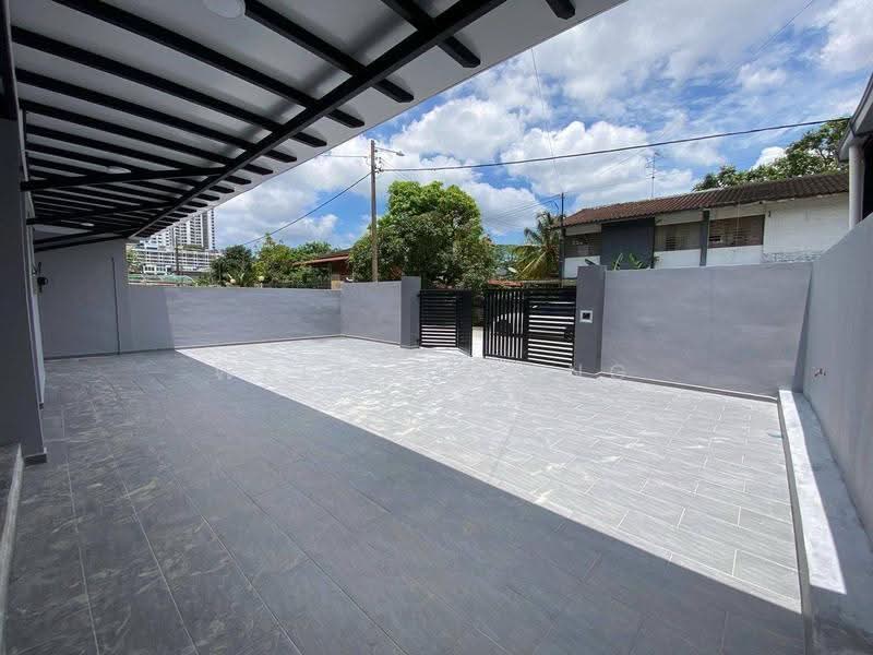Semi-Detached House for Sale in Taman Majidee (Johor Bahru) - Wallace Ang - Exterior - PropertyGuru.com.my