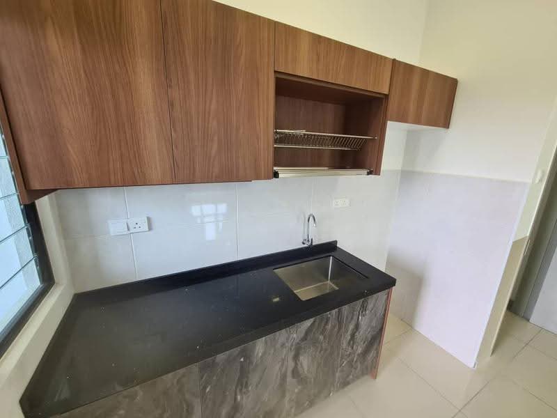 Kediaman Servis untuk Disewa di B11 Parkland Residence - Nick Chin - Kitchen - PropertyGuru.com.my