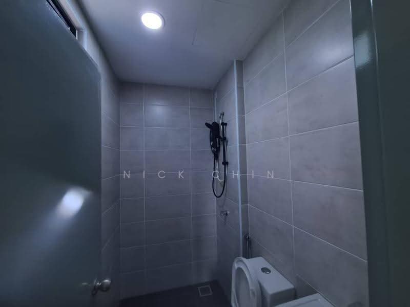 Kediaman Servis untuk Disewa di B11 Parkland Residence - Nick Chin - Bathroom - PropertyGuru.com.my