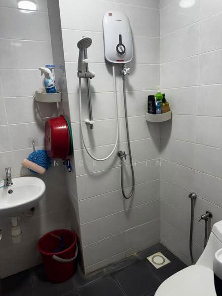Kediaman Servis untuk Disewa di Service Residence @ Landmark Residence 1 - Nick Chin - Bathroom - PropertyGuru.com.my