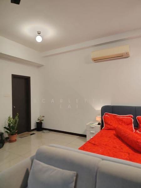 Kediaman Servis untuk Disewa di Molek Regency - Scarlette Lai - Bedroom - PropertyGuru.com.my