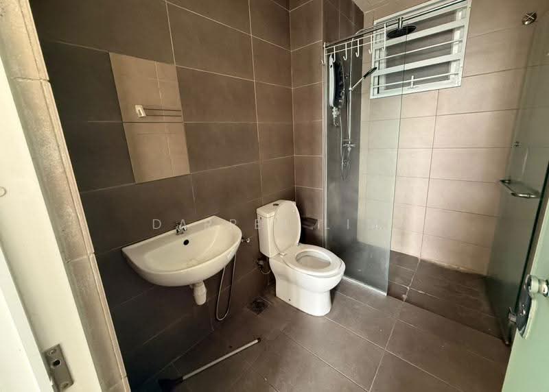 Condominium for Rent at Mutiara Ville - Darren Lim - Bathroom - PropertyGuru.com.my