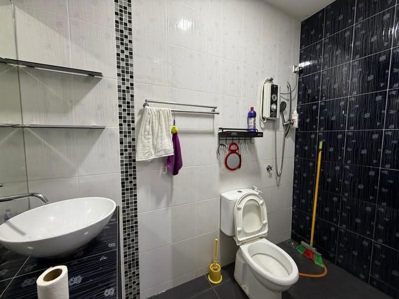 Rumah Teres 2-Tingkat untuk Dijual di Taman Nusa Bestari 2 (Iskandar Puteri (Nusajaya)) - Jack Liew - Bathroom - PropertyGuru.com.my