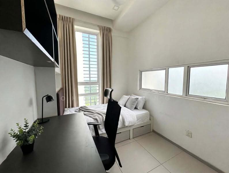 Kediaman Servis untuk Dijual di Garden Plaza - Johnny Leong - Bedroom - PropertyGuru.com.my
