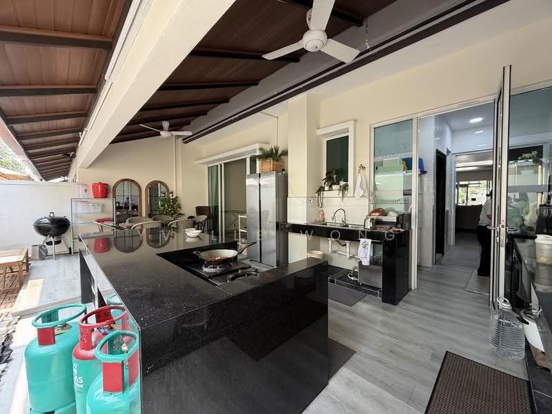 3-storey Terraced House for Rent in Duta Tropika (Batu) - Yvelle Wong - Kitchen - PropertyGuru.com.my
