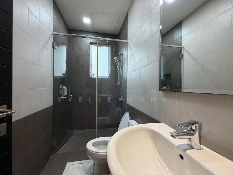3-storey Terraced House for Rent in Duta Tropika (Batu) - Yvelle Wong - Bathroom - PropertyGuru.com.my