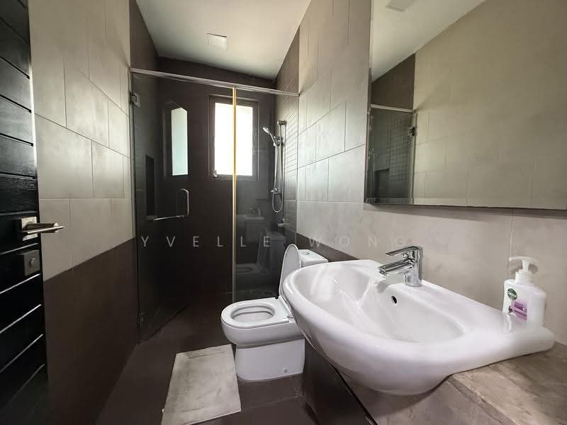 3-storey Terraced House for Rent in Duta Tropika (Batu) - Yvelle Wong - Bathroom - PropertyGuru.com.my