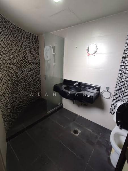 Condominium for Rent at Venice Hill - Alan Pang - Bathroom - PropertyGuru.com.my