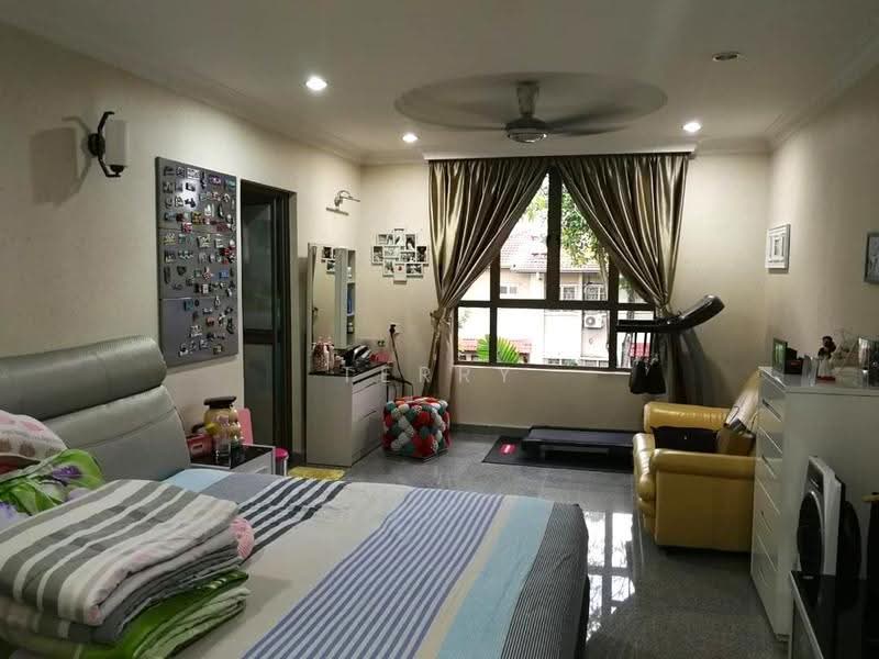 Semi-Detached House for Sale in Ampang (Selangor) - Terry Yee - Bedroom - PropertyGuru.com.my