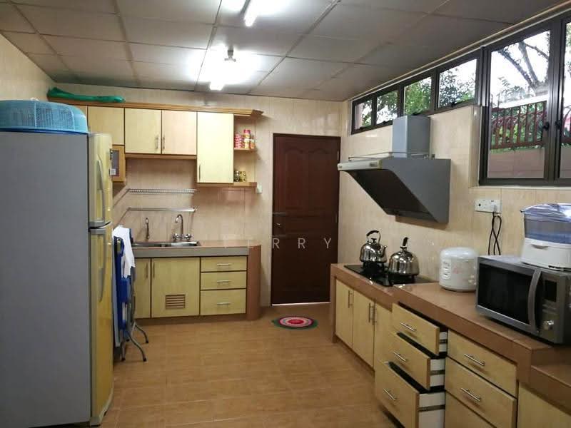 Semi-Detached House for Sale in Ampang (Selangor) - Terry Yee - Kitchen - PropertyGuru.com.my