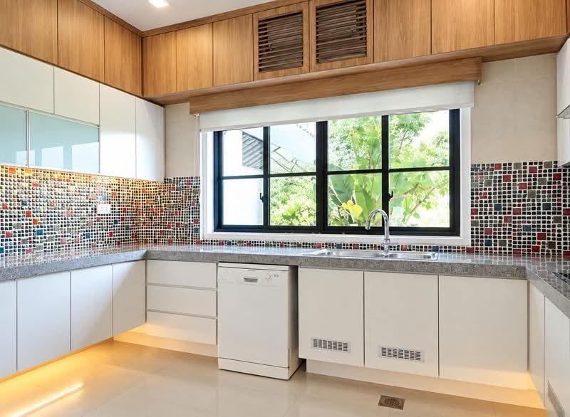 Bungalow House for Sale in Ledang Heights (Iskandar Puteri (Nusajaya)) - Joanna Koo - Kitchen - PropertyGuru.com.my